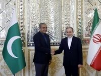 نقوی با عراقچی دیدار کرد/ من برای یک پیام مهم به تهران آمده‌ام