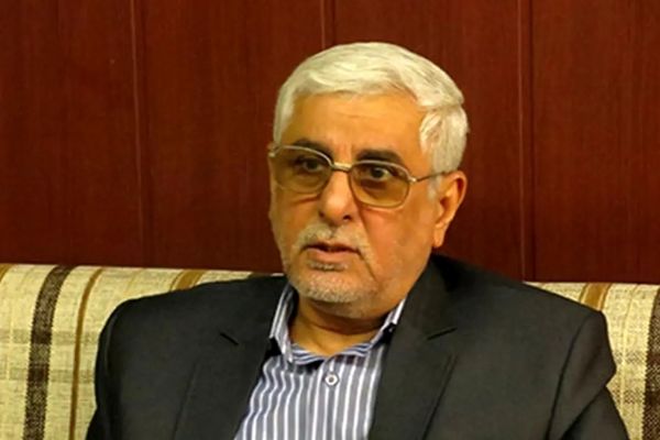 علت عقب نشینی ترامپ از اجرای پروژه آزادی در تنگه هرمز/ چشم انداز مذاکرات تهران و واشنگتن