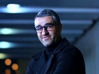 وکیل پژمان جمشیدی از صدور حکم دادگاه مبنی بر ۹۹ ضربه شلاق تعزیری خبر داد