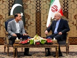 دیدار فرمانده ارتش پاکستان با قالیباف 