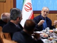 پزشکیان: باید از مسیر دیپلماتیک برای کاهش تنش‌ها استفاده کرد