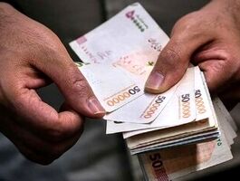 جزئیات وام ۲۰۰ میلیون تومانی بدون ضامن / چه کسانی مشمول دریافت می‌شوند؟