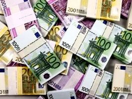 قیمت دلار و یورو امروز شنبه ۹ خرداد