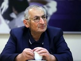 زیباکلام: ایران و آمریکا اراده توافق دارند / جنگ کشور را ویران  اما نظام سقوط نمی‌کند