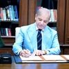 نخست وزیر پاکستان، به عنوان میانجی، تفاهمنامه را امضا کرد