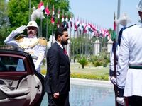 نخست‌وزیر عراق: پروژه انحصار سلاح در دست دولت را پیش می‌بریم 
