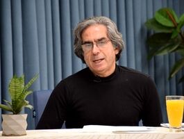احمد بخارایی: اقتصاد، صرفاً یکی از عوامل اعتراض‌ها بود/وقتی جامعه بی‌تفاوتی‌ها را می‌بیند، خشم فروخورده ظاهر می‌شود/ قطع اینترنت و محدودیت رسانه‌ها فضا را برای برداشت‌های متناقض فراهم کرد/ لزوم پاسخ به نیازها و مطالبات مردم 